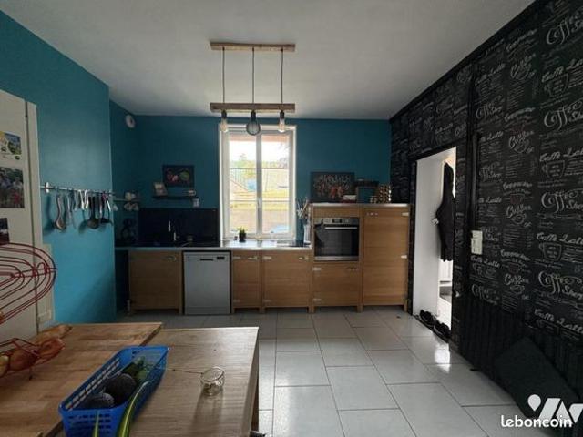 Maison 7 pièces 200 m²
