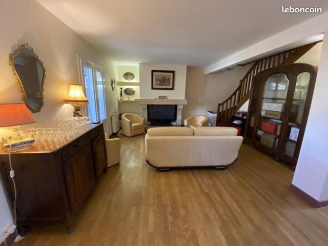 Maison 7 pièces 200 m²