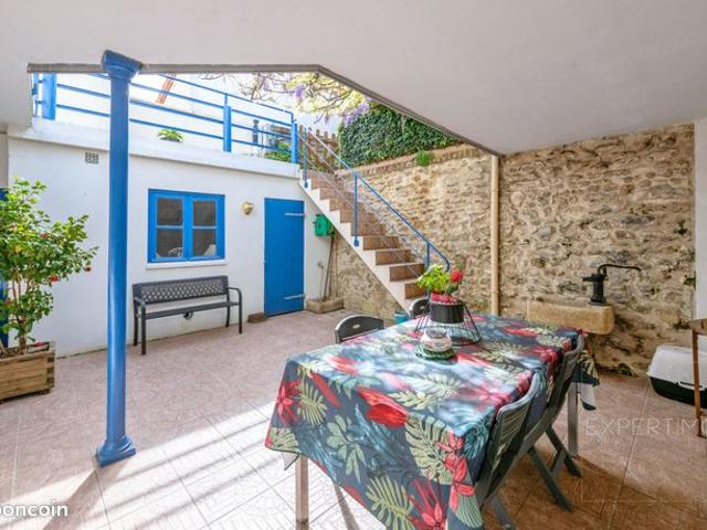 Maison 7 pièces 200 m²