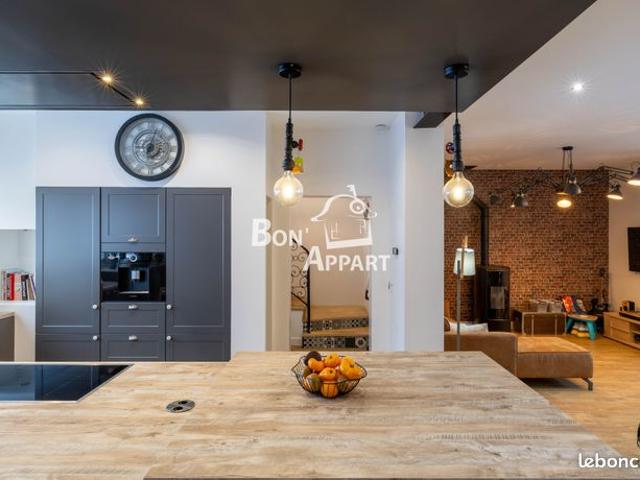 Maison 7 pièces 200 m²