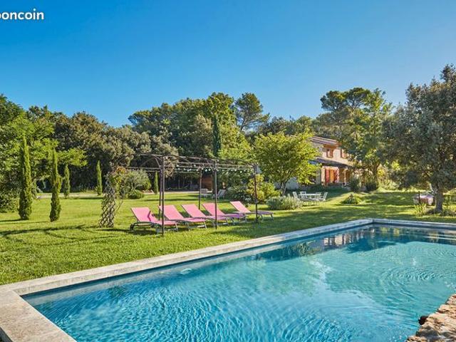 Maison 7 pièces 200 m²