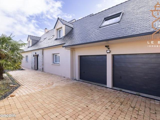 Maison 7 pièces 200 m²