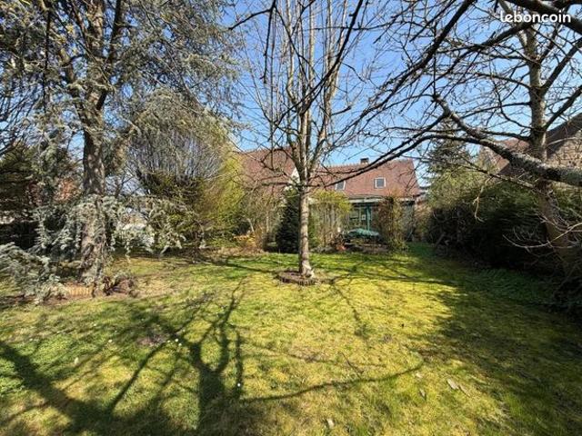 Maison 7 pièces 200 m²