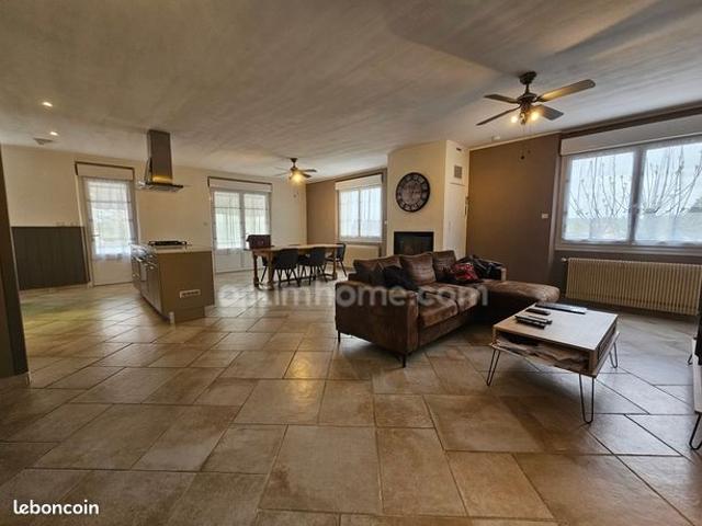 Maison 7 pièces 200 m²