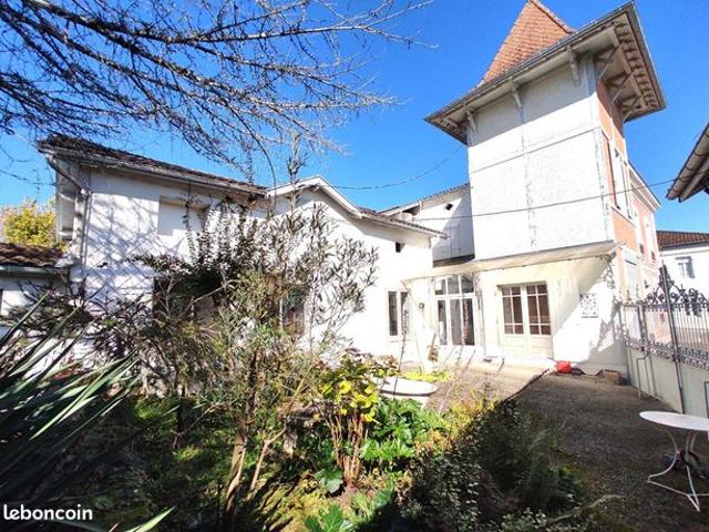 Maison 7 pièces 200 m²