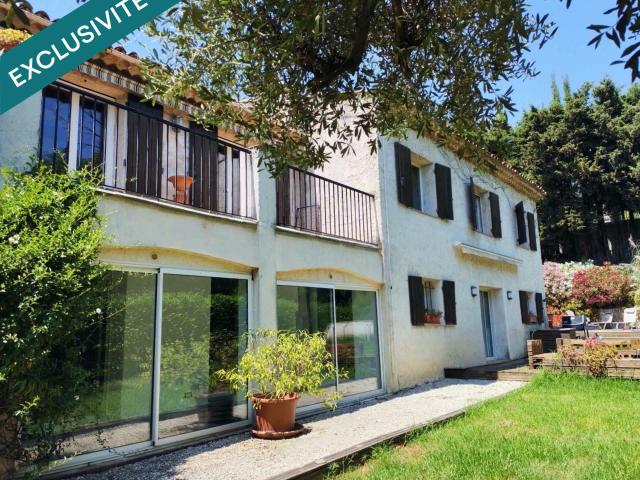 Maison 7 pièces 200 m²