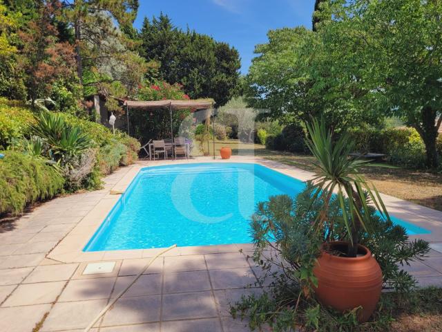 Maison 7 pièces 200 m²