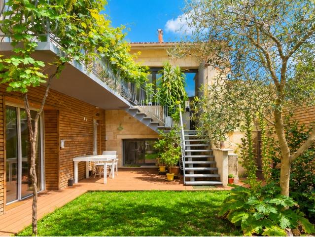 Maison 7 pièces 200 m²