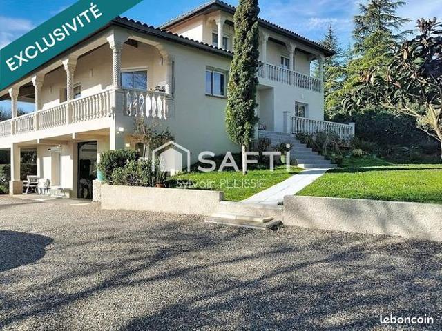 Maison 7 pièces 200 m²