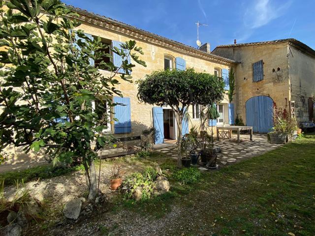 Maison 7 pièces 200 m²