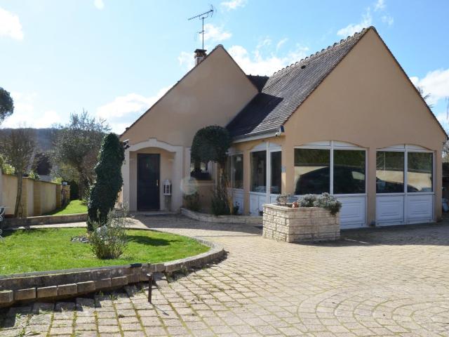 Maison 7 pièces 200 m²