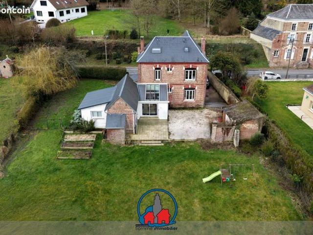 Maison 7 pièces 200 m²