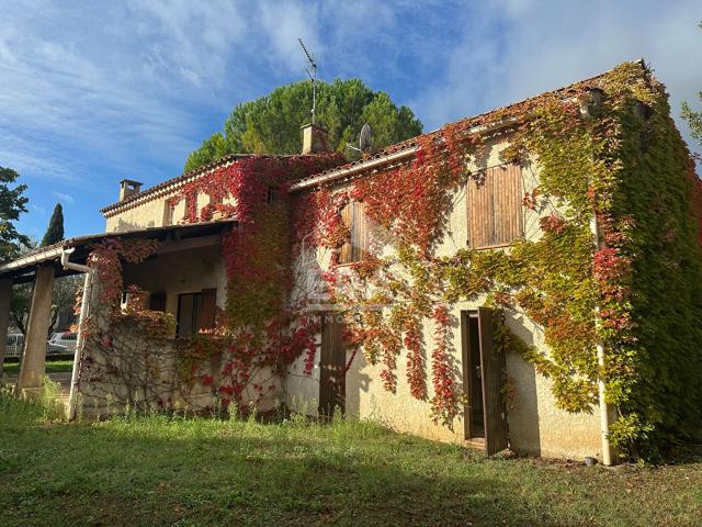 Maison 7 pièces 200 m²