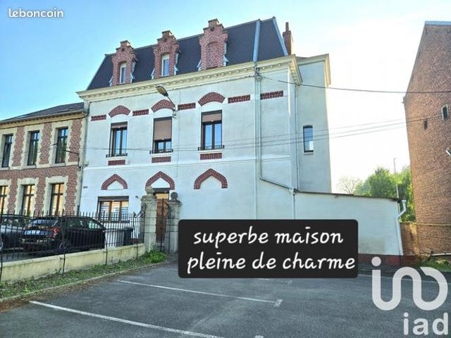 Maison 7 pièces 200 m²