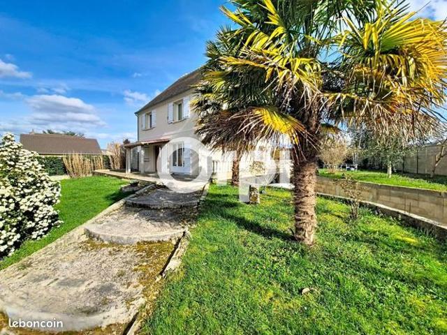 Maison 7 pièces 200 m²