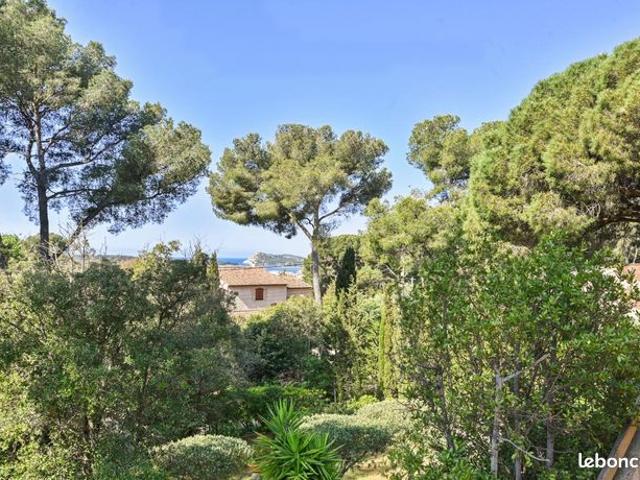Maison 7 pièces 200 m²