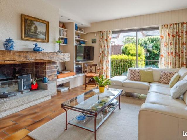 Maison 7 pièces 200 m²