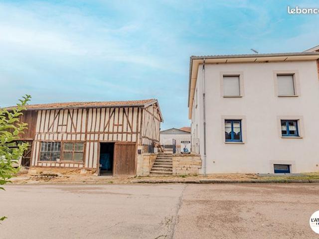Maison 7 pièces 200 m²