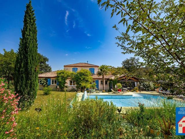Maison 7 pièces 200 m²