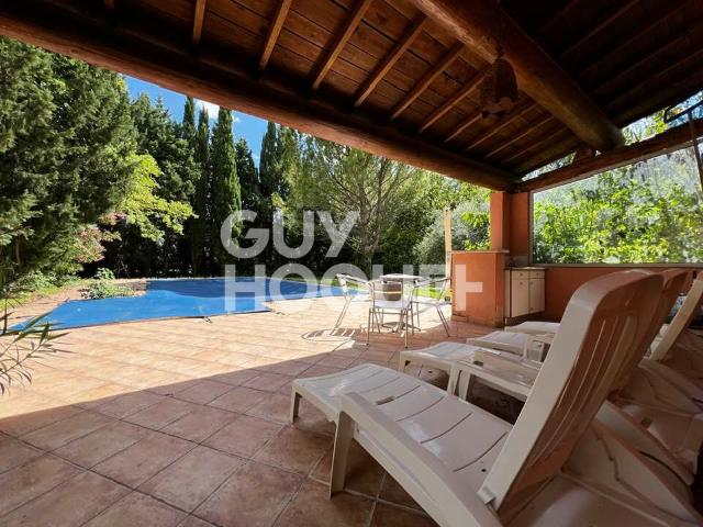 Maison 7 pièces 200 m²