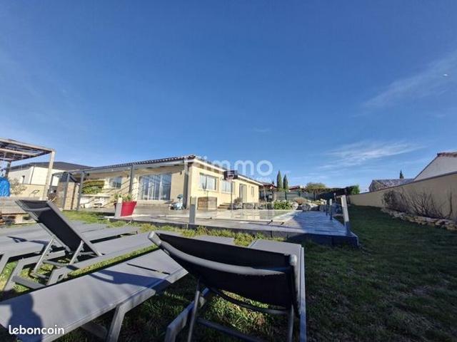 Maison 7 pièces 200 m²