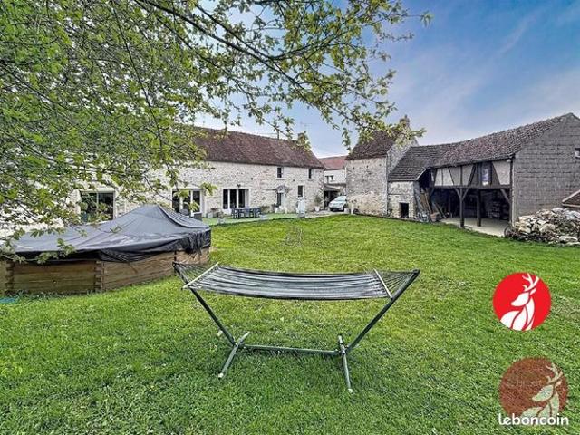 Maison 7 pièces 200 m²