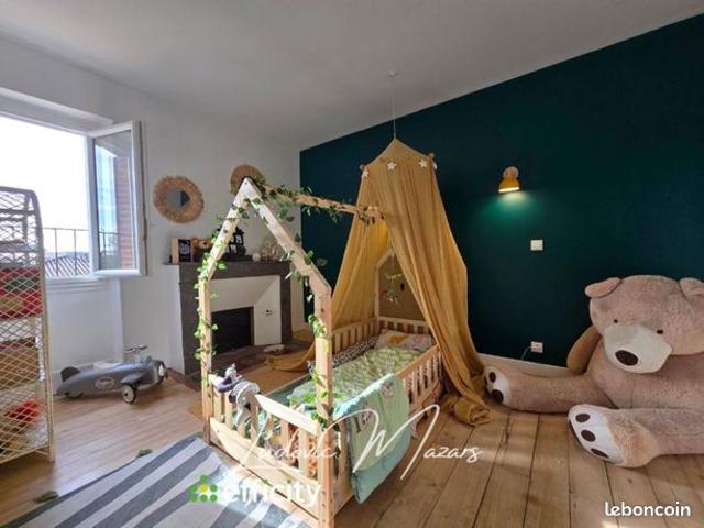 Maison 7 pièces 200 m²