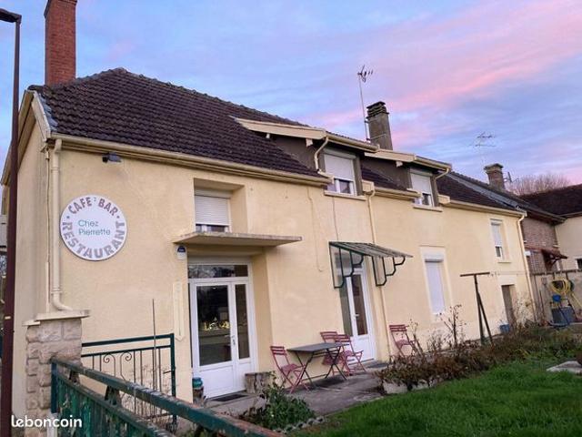 Maison 7 pièces 200 m²