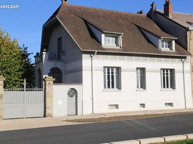 Maison 7 pièces 200 m²