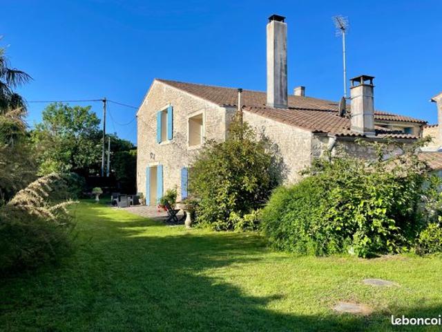 Maison 7 pièces 200 m²