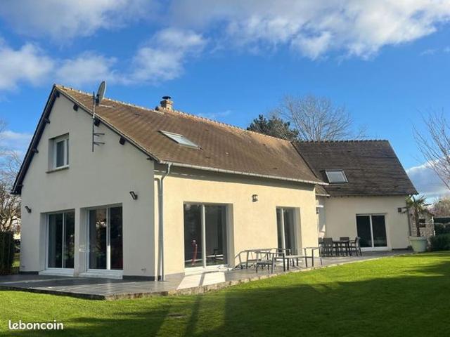 Maison 7 pièces 200 m²