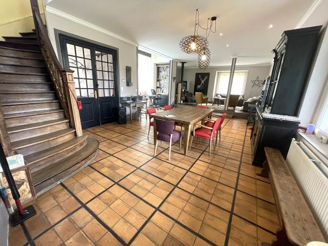 Maison 7 pièces 200 m²