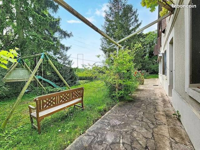 Maison 7 pièces 200 m²