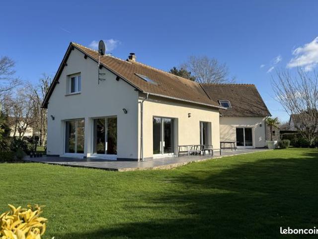 Maison 7 pièces 200 m²