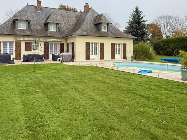 Maison 7 pièces 200m2