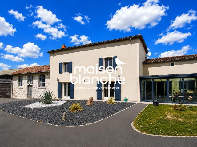 Maison 7 pièces 201 m²