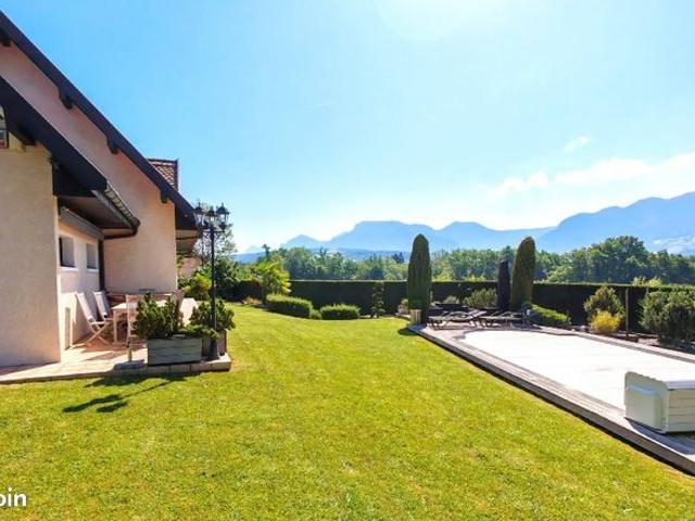 Maison 7 pièces 201 m²