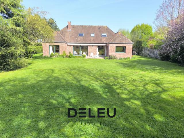 Maison 7 pièces 201 m²