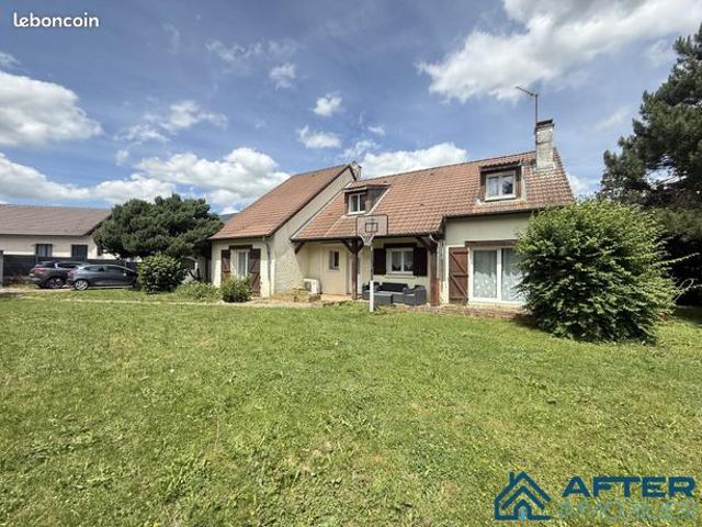 Maison 7 pièces 201 m²