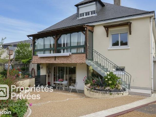 Maison 7 pièces 201 m²