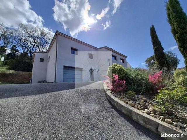Maison 7 pièces 201 m²
