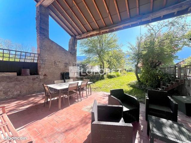 Maison 7 pièces 201 m²