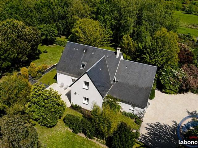 Maison 7 pièces 201 m²