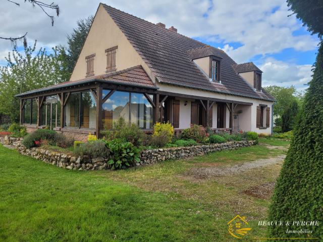 Maison 7 pièces 201 m²