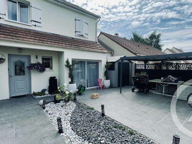 Maison 7 pièces 202 m²