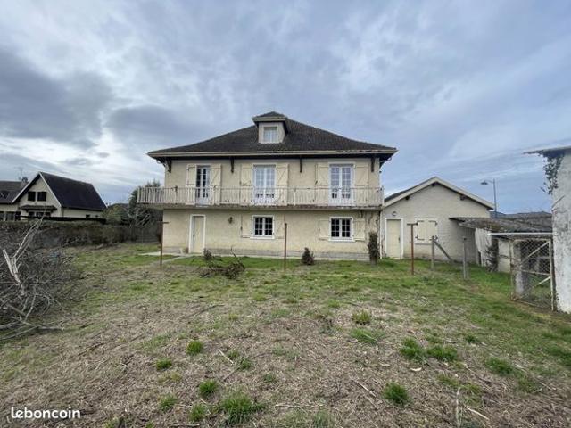 Maison 7 pièces 202 m²