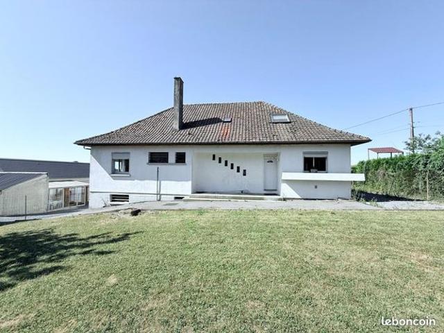 Maison 7 pièces 202 m²