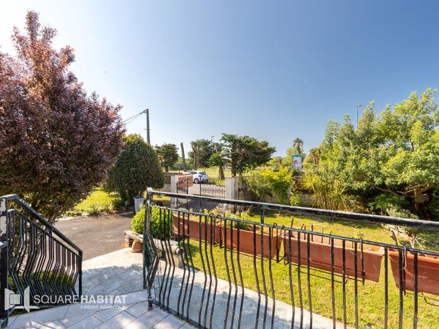 Maison 7 pièces 202 m²