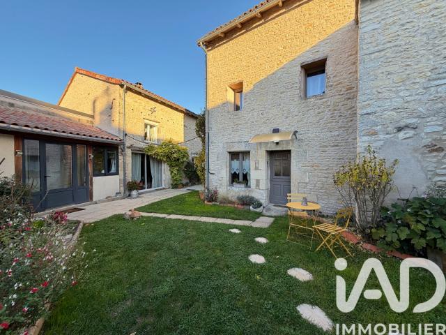Maison 7 pièces 202 m²