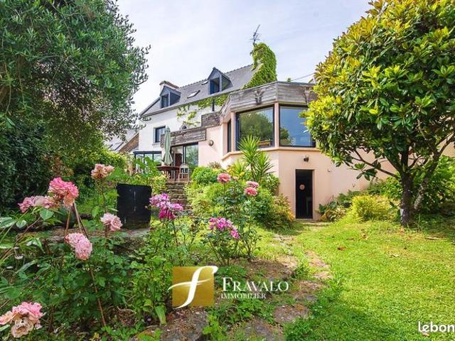 Maison 7 pièces 202 m²